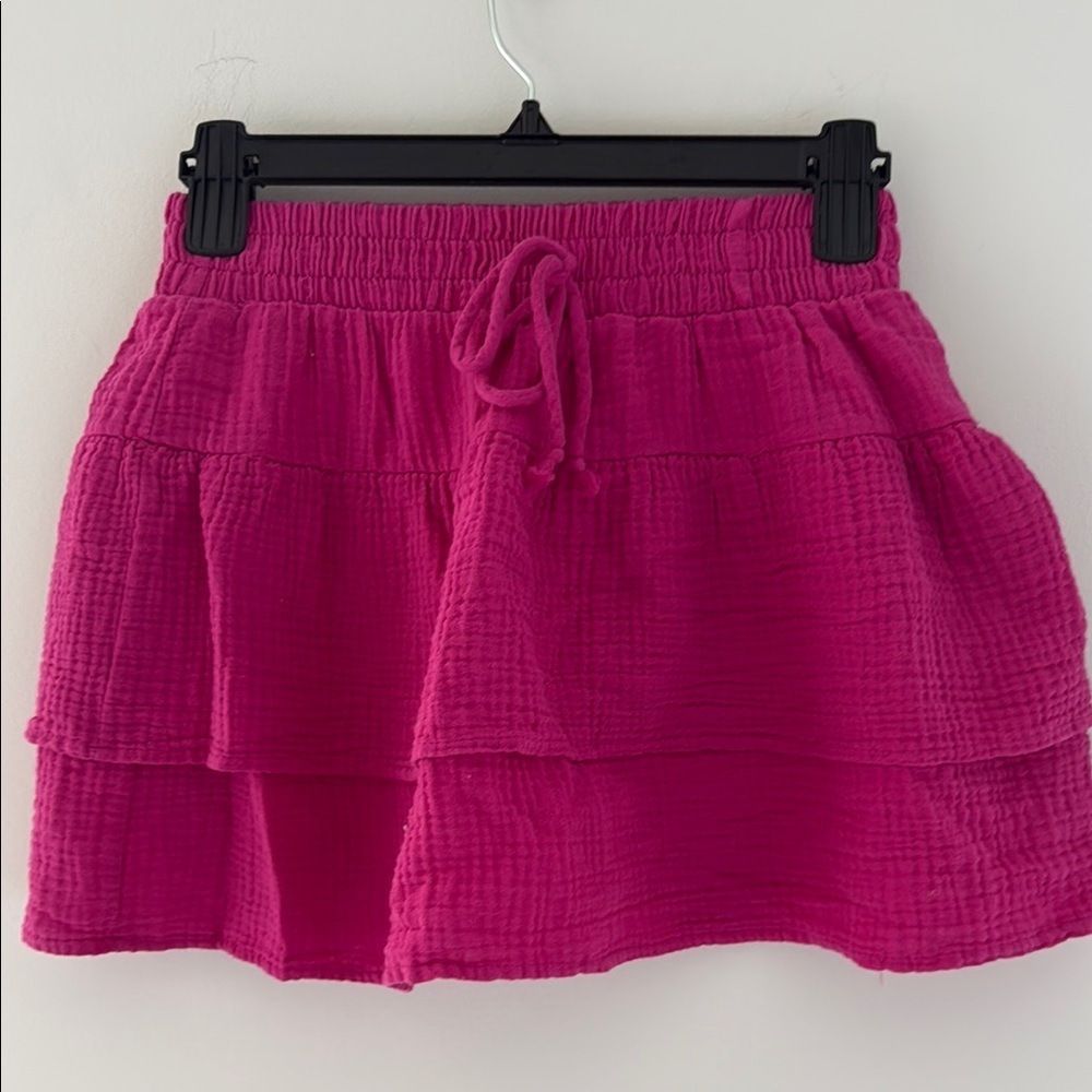 Charlotte Avery Fuchsia Skort size S